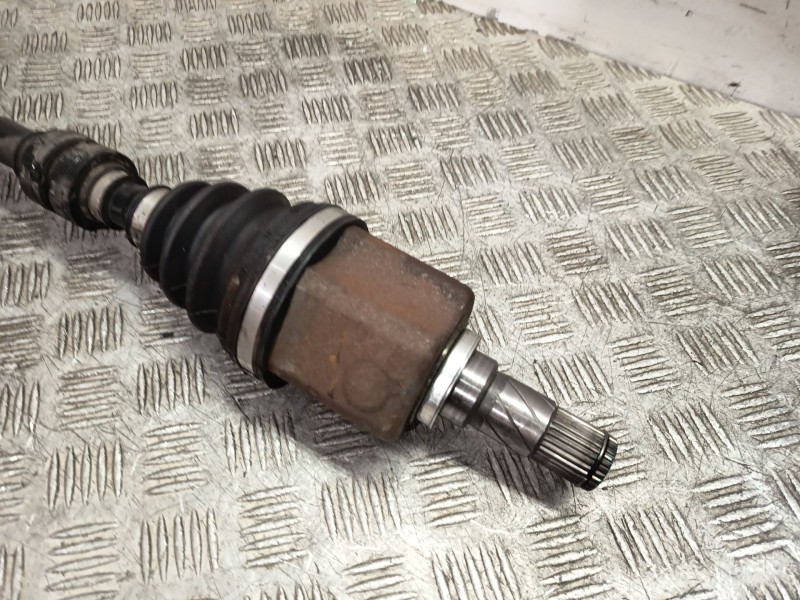 Recambio de transmision delantera izquierda para nissan qashqai ii (j11, j11_) 1.6 dci referencia OEM IAM 391014EB2A  