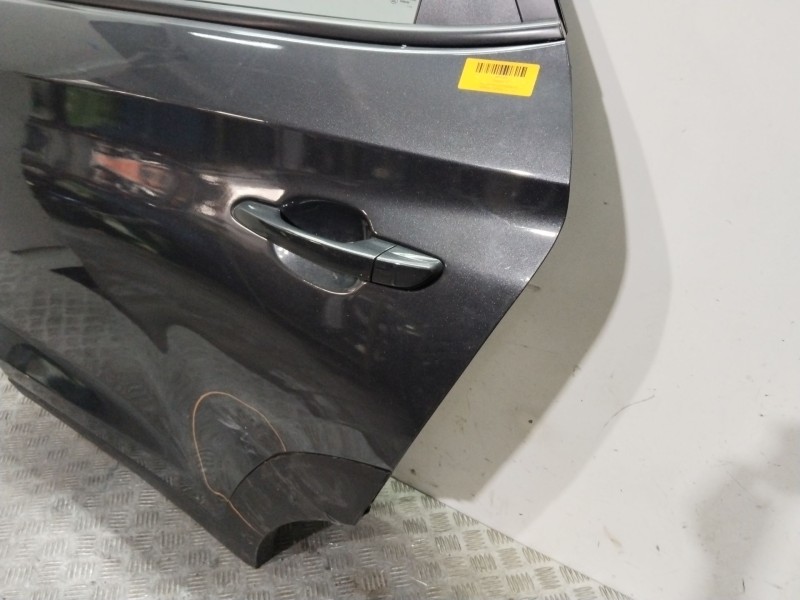 Recambio de puerta trasera derecha para hyundai tucson (tl, tle) 1.6 gdi referencia OEM IAM 77004D3000  