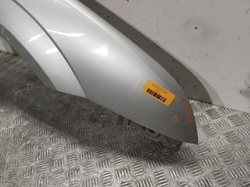 Recambio de aleta delantera derecha para ford mondeo iv sedán (ba7) 2.0 referencia OEM IAM 1204738  