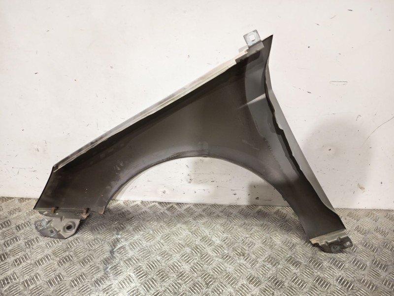Recambio de aleta delantera derecha para ford focus iv (hn) 1.0 ecoboost referencia OEM IAM 2171302  
