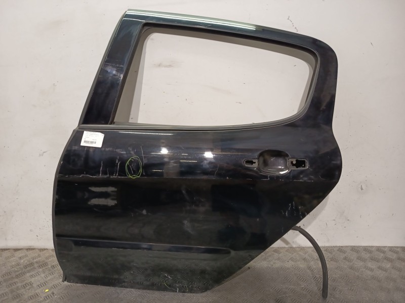 Recambio de puerta trasera izquierda para peugeot 308 cc (2009) 200 referencia OEM IAM 9006R7 NEGRA OFERTA