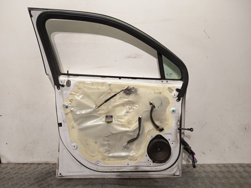 Recambio de puerta delantera izquierda para chevrolet orlando (j309) 2.0 d referencia OEM IAM 95242604  