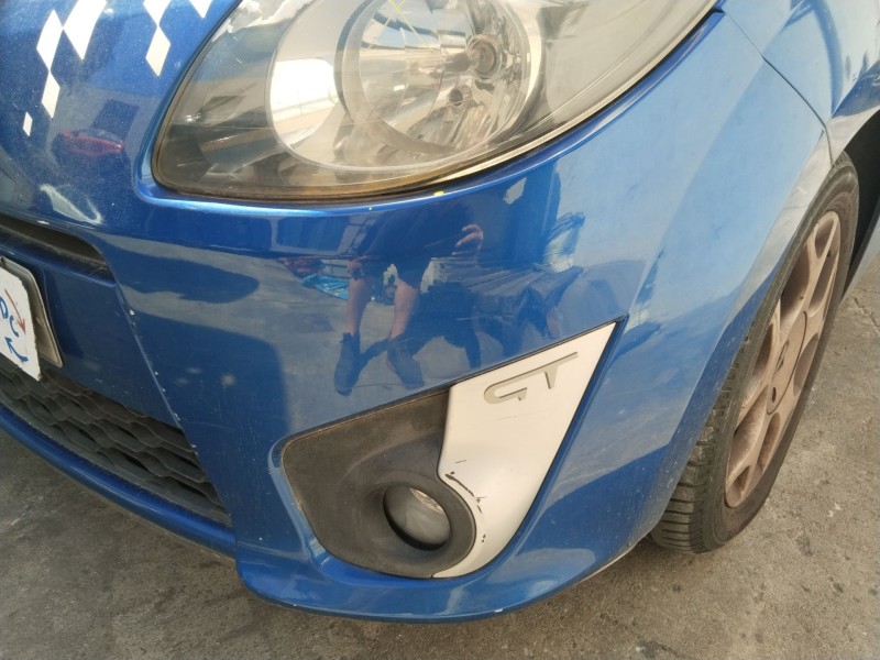 Recambio de paragolpes delantero para renault twingo ii (cn0_) 1.2 turbo (cn0c, cn0f) referencia OEM IAM 620229640R  