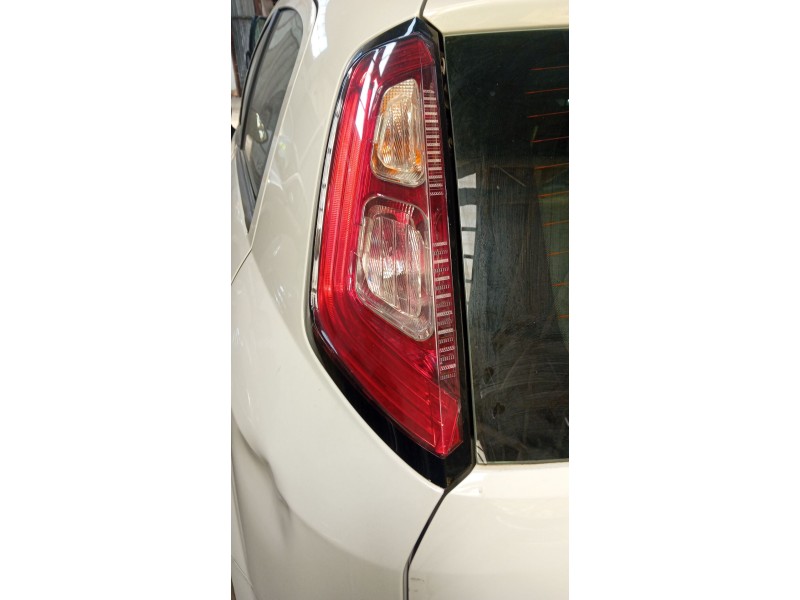 Recambio de piloto trasero izquierdo para fiat grande punto (199_) 1.6 d multijet referencia OEM IAM 0000051927095  