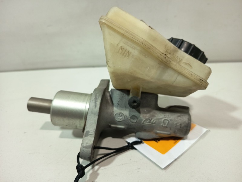 Recambio de bomba freno para mini mini (r50, r53) cooper referencia OEM IAM 03350884831  