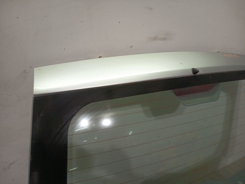Recambio de porton trasero para hyundai getz (tb) 1.1 referencia OEM IAM 737001C010  