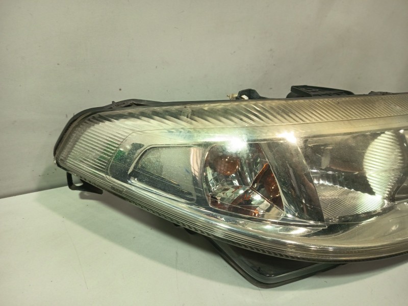 Recambio de faro derecho para renault laguna ii (bg0) authentique referencia OEM IAM 7701048931 8200002847 