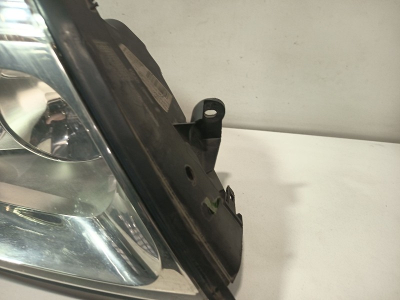 Recambio de faro derecho para renault megane i scenic (ja0) 1.4 16v kaleido referencia OEM IAM 260102746R  