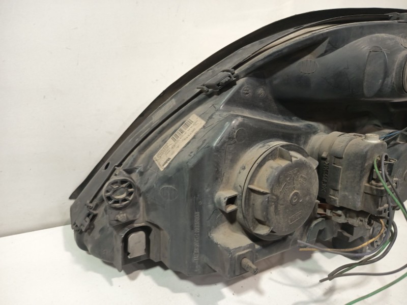 Recambio de faro derecho para renault scenic (ja..) 1.9 dci authentique referencia OEM IAM 7701047600  