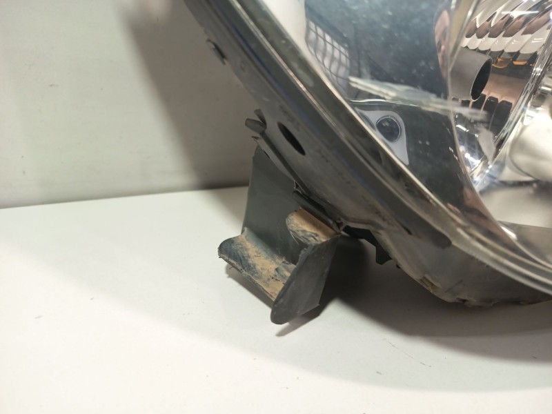 Recambio de faro derecho para renault scenic (ja..) 1.9 dci authentique referencia OEM IAM 7700432097 7701047600 