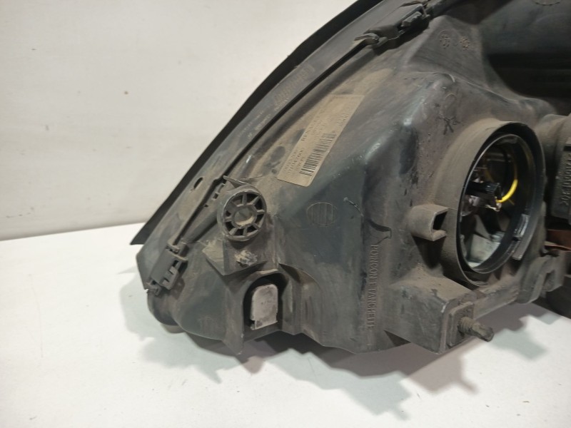 Recambio de faro derecho para renault scenic (ja..) 1.9 dci authentique referencia OEM IAM 260101792R  