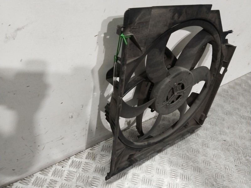 Recambio de electroventilador para bmw x3 (e83) 2.0 d referencia OEM IAM 17113452509 67326925702 