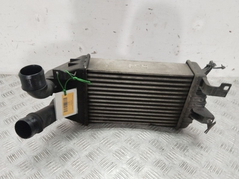 Recambio de intercooler para opel zafira / zafira family b (a05) 1.9 cdti (m75) referencia OEM IAM 13213402  
