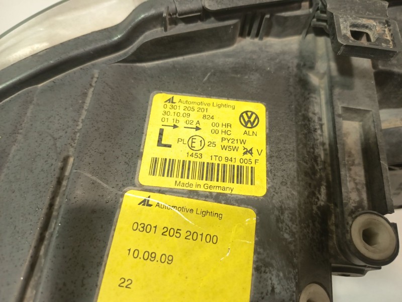 Recambio de faro izquierdo para volkswagen touran (1t1, 1t2) 1.9 tdi referencia OEM IAM 0301205201  