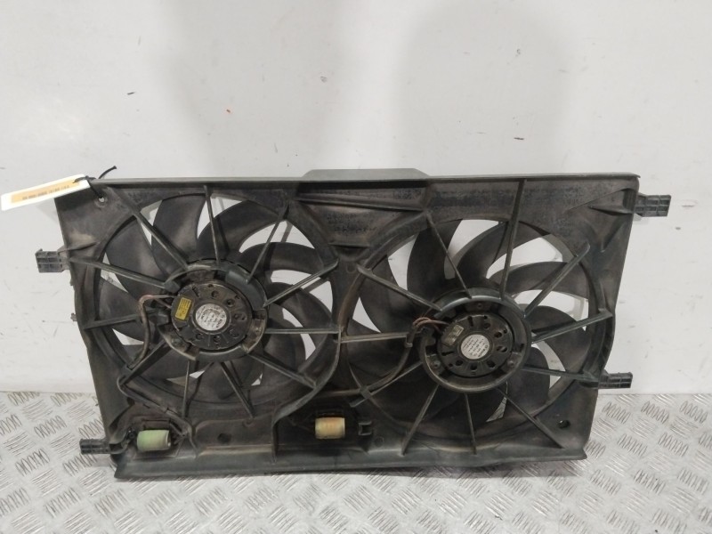 Recambio de electroventilador para chevrolet orlando (j309) 2.0 d referencia OEM IAM 13335184  