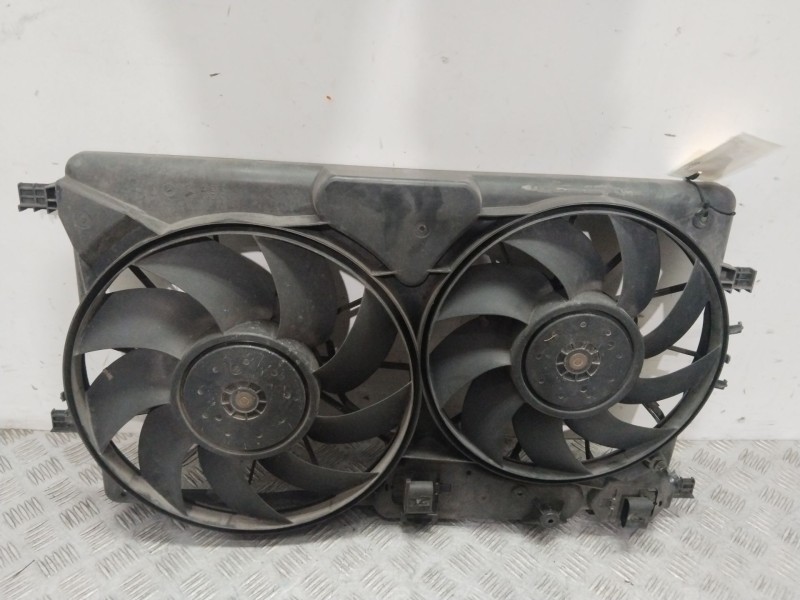 Recambio de electroventilador para chevrolet orlando (j309) 2.0 d referencia OEM IAM 13335184  