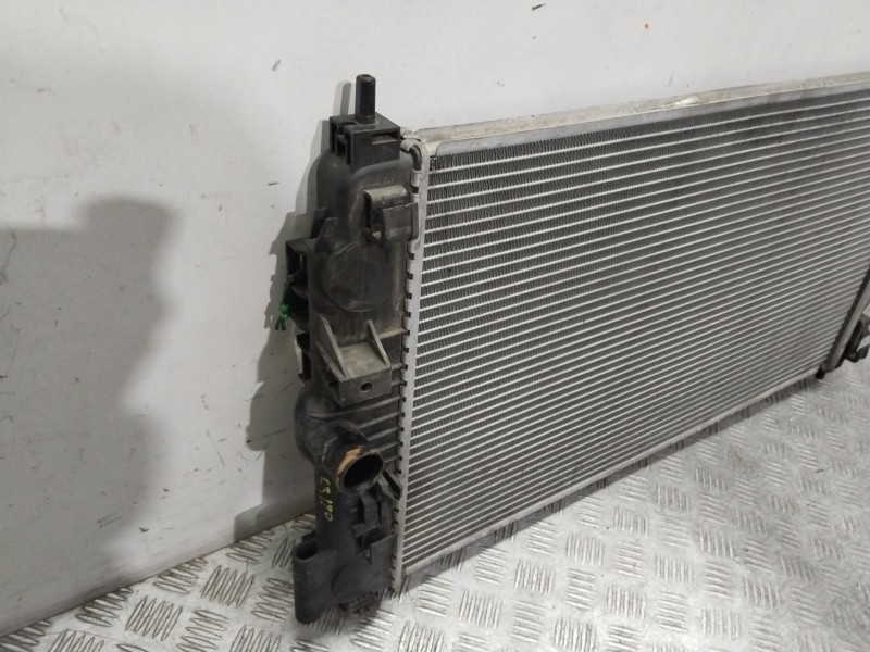 Recambio de radiador agua para chevrolet orlando (j309) 2.0 d referencia OEM IAM 39074663 63072201E 