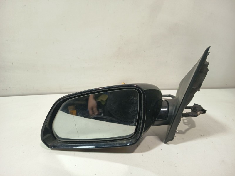 Recambio de retrovisor izquierdo para volkswagen polo iv (9n_, 9a_) 1.4 16v referencia OEM IAM 213856071  