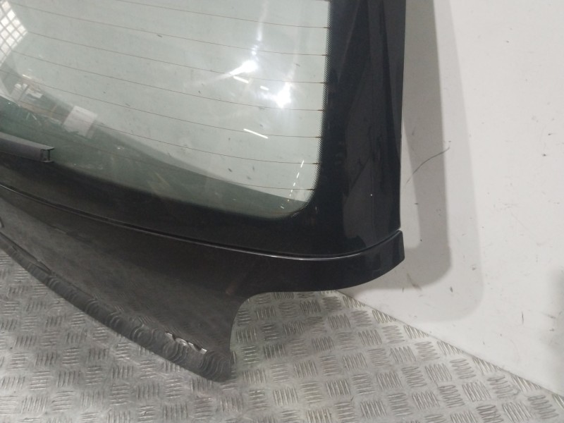 Recambio de porton trasero para volkswagen polo iv (9n_, 9a_) 1.4 16v referencia OEM IAM 6Q6827025S  