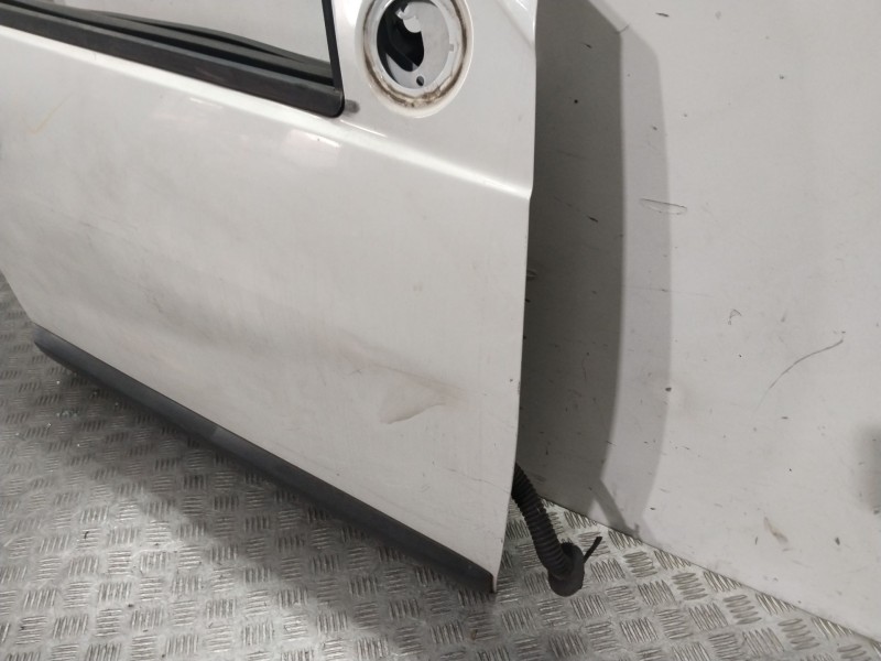 Recambio de puerta delantera derecha para dacia sandero (bs_) 1.2 16v referencia OEM IAM 801006248R  