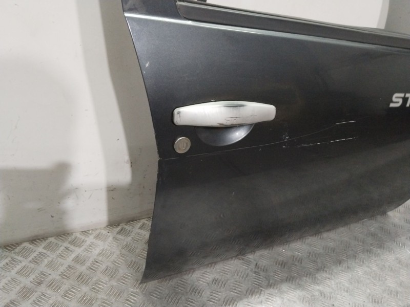 Recambio de puerta delantera derecha para dacia sandero (bs_) 1.5 dci referencia OEM IAM 801006719R  