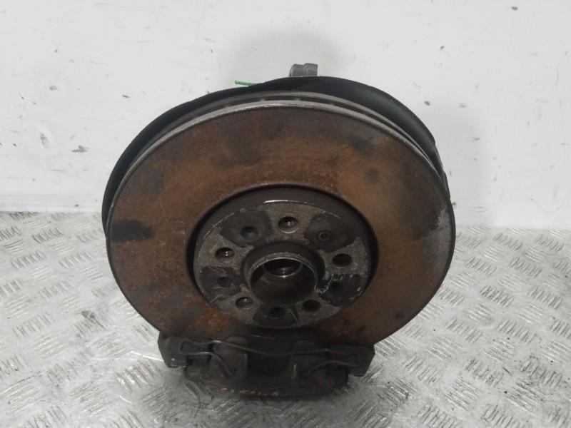 Recambio de mangueta delantera izquierda para skoda rapid (nh3, nk3, nk6) 1.6 tdi referencia OEM IAM 6Q0407255S  