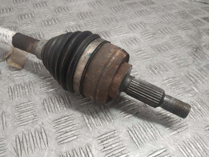 Recambio de transmision delantera izquierda para renault scénic iii (jz0/1_) 1.5 dci referencia OEM IAM 8201353627  