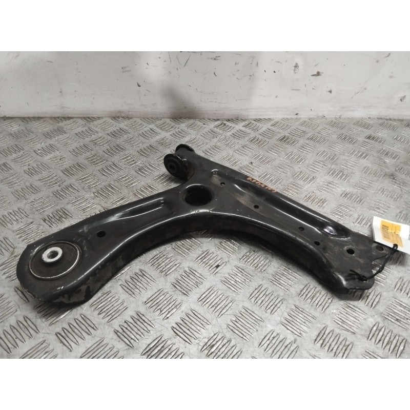 Recambio de brazo suspension inferior delantero derecho para skoda rapid (nh3, nk3, nk6) 1.6 tdi referencia OEM IAM 6R0407152F  