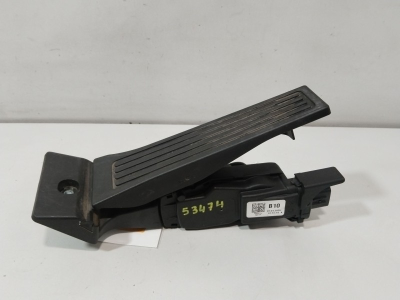 Recambio de pedal acelerador para hyundai tucson (tl, tle) 1.6 gdi referencia OEM IAM 32700B1000  