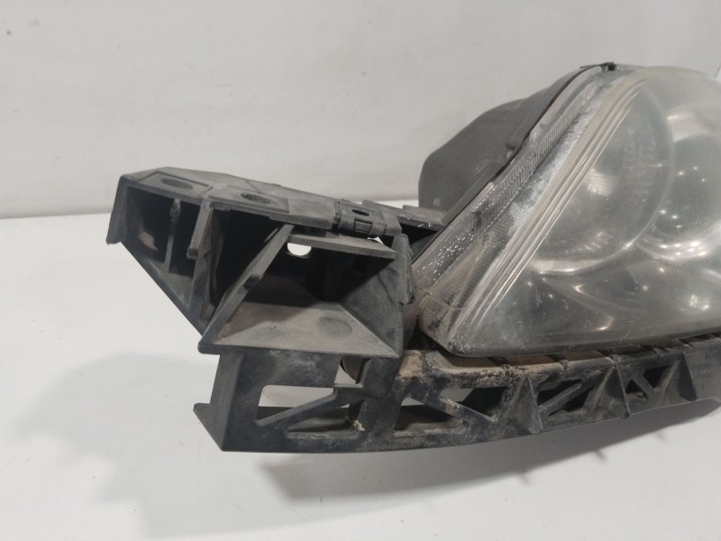 Recambio de faro izquierdo para mazda 3 (bk) 1.6 di turbo referencia OEM IAM BP4K50161LH  