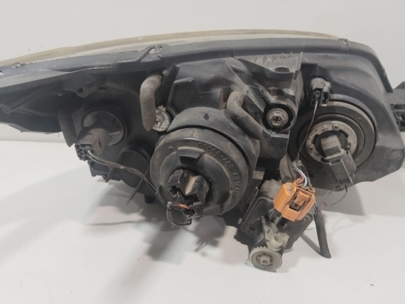 Recambio de faro izquierdo para mazda 3 (bk) 1.6 di turbo referencia OEM IAM BP4K50161LH  