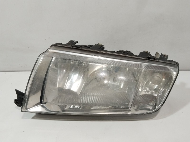 Recambio de faro izquierdo para skoda fabia i (6y2) 1.9 sdi referencia OEM IAM 6Y1941015H  
