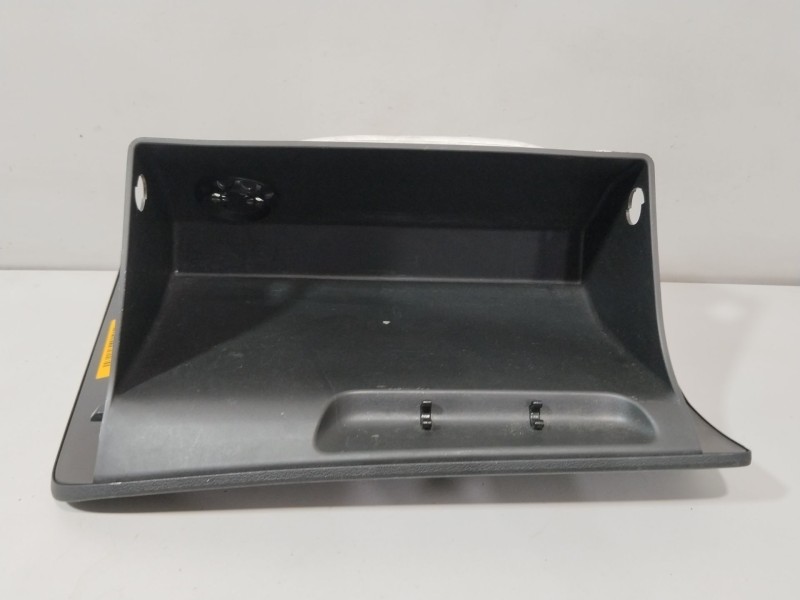 Recambio de guantera para hyundai tucson (tl, tle) 1.6 gdi referencia OEM IAM 84510D7000TRY  