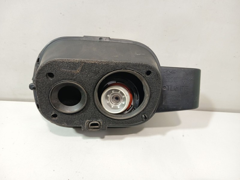 Recambio de tapa exterior combustible para hyundai tucson (tl, tle) 1.6 gdi referencia OEM IAM 81595D7500  