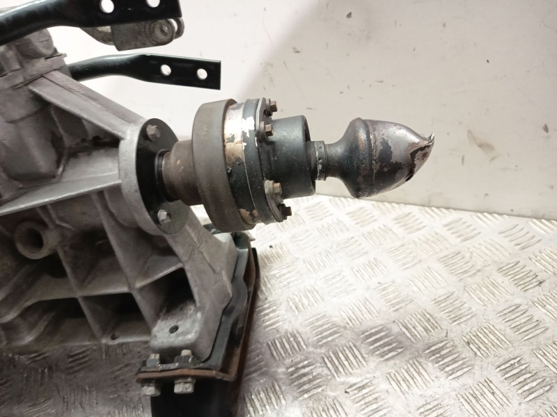 Recambio de caja cambios para ssangyong rodius i 2.7 xdi referencia OEM IAM 2WDDMFCSC G3102021010 