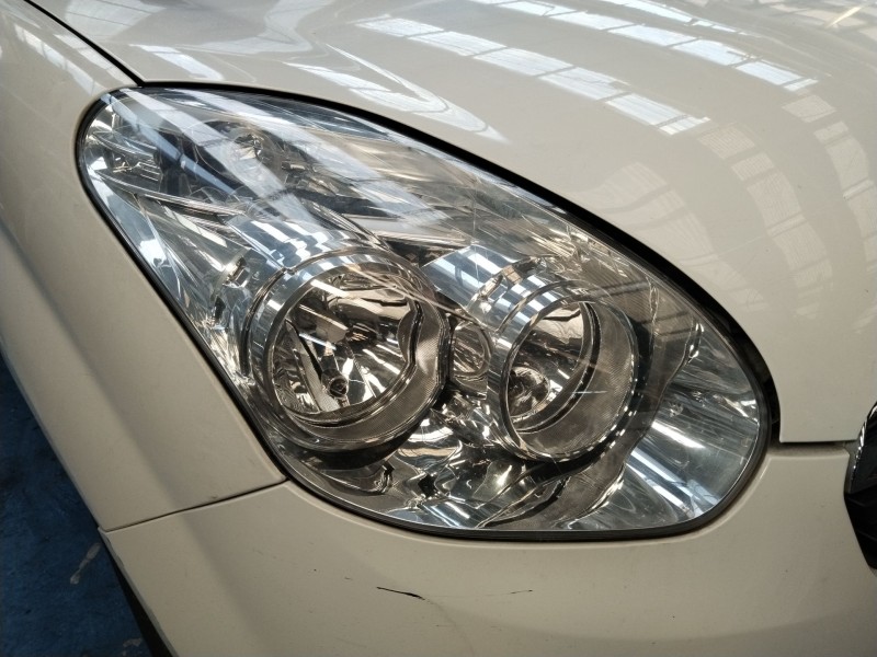 Recambio de faro derecho para opel combo furgoneta/monovolumen (x12) 1.3 cdti (b05) referencia OEM IAM 95526867  