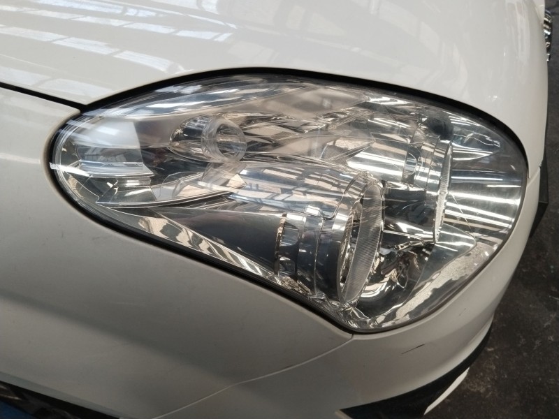 Recambio de faro derecho para opel combo furgoneta/monovolumen (x12) 1.3 cdti (b05) referencia OEM IAM 95526867  