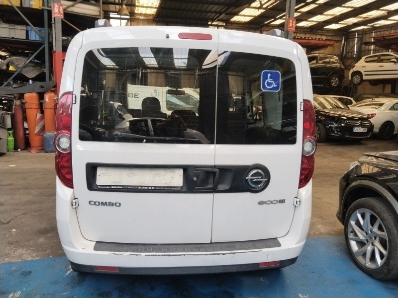 opel combo furgoneta/monovolumen (x12) del año 2016