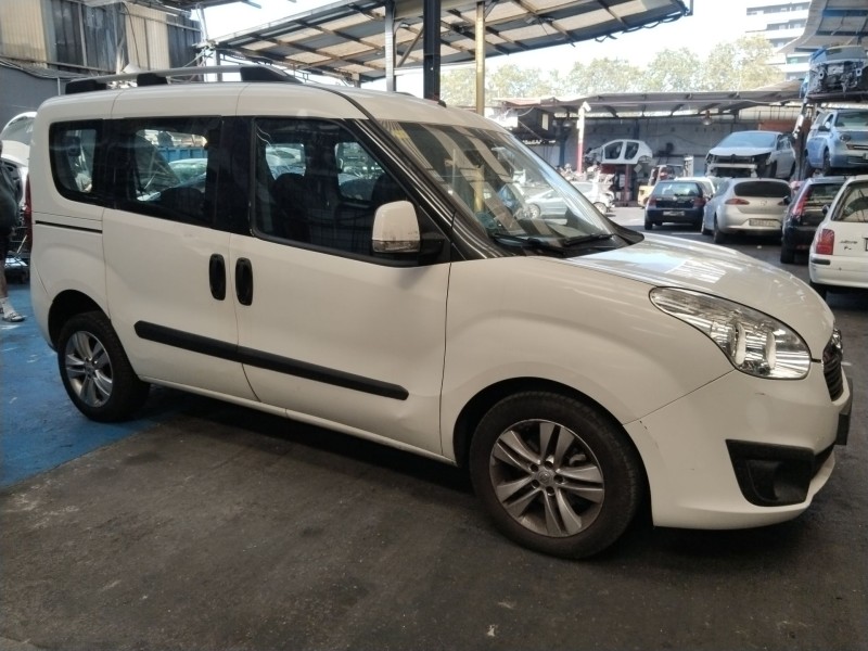 opel combo furgoneta/monovolumen (x12) del año 2016