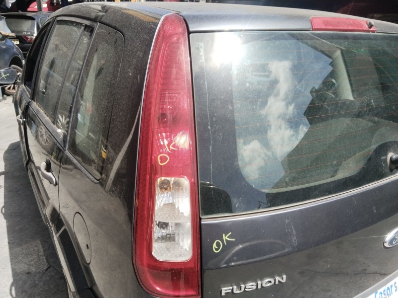 Recambio de piloto trasero izquierdo para ford fusion (ju_) 1.4 referencia OEM IAM 1324567  