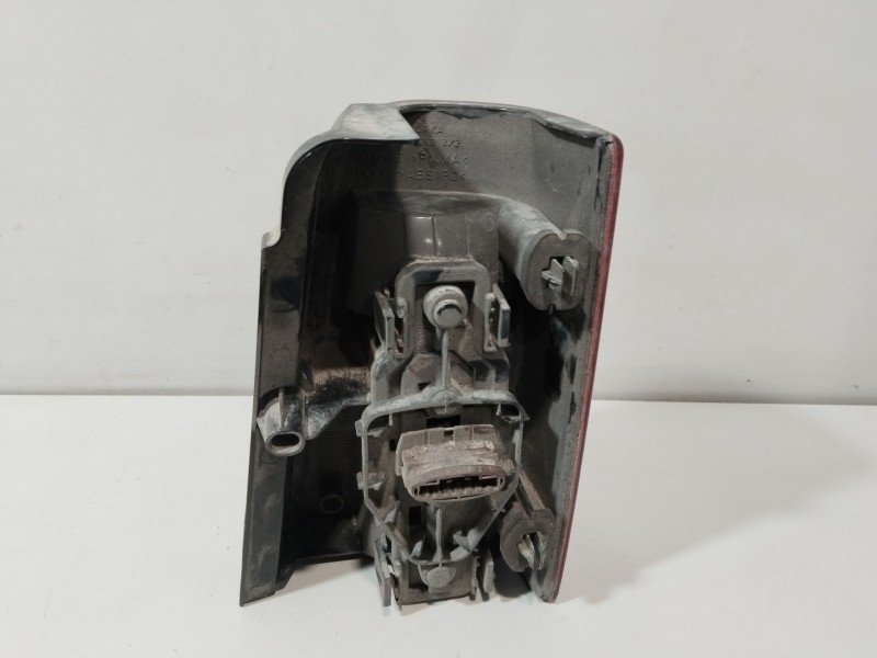 Recambio de piloto trasero izquierdo para citroën berlingo 1.9 d top familiar referencia OEM IAM   