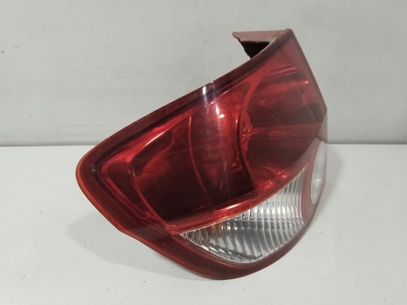 Recambio de piloto trasero izquierdo para hyundai getz (tb) 1.1 referencia OEM IAM 924021C010  