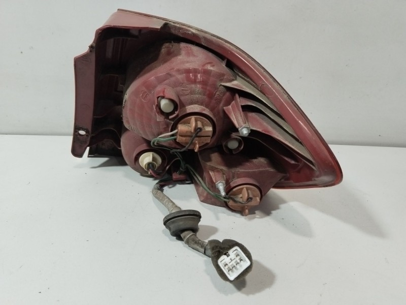 Recambio de piloto trasero izquierdo para hyundai getz (tb) 1.1 referencia OEM IAM 924021C010  