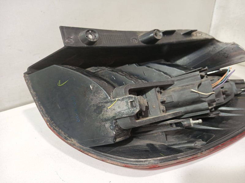 Recambio de piloto trasero izquierdo para renault scenic ii confort authentique referencia OEM IAM 085511937LB  