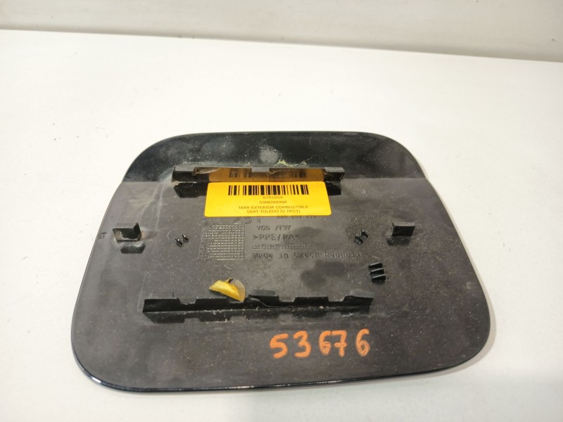 Recambio de tapa exterior combustible para seat toledo iv (kg3) 1.6 tdi referencia OEM IAM 5JA809999A  