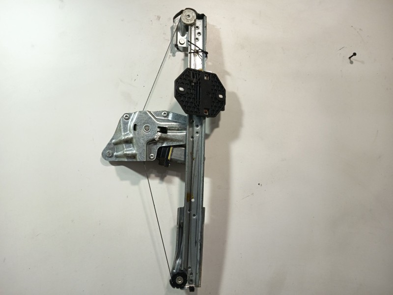 Recambio de elevalunas delantero derecho para dacia logan mcv ii tce 90 (k8m1) referencia OEM IAM 807209299R  