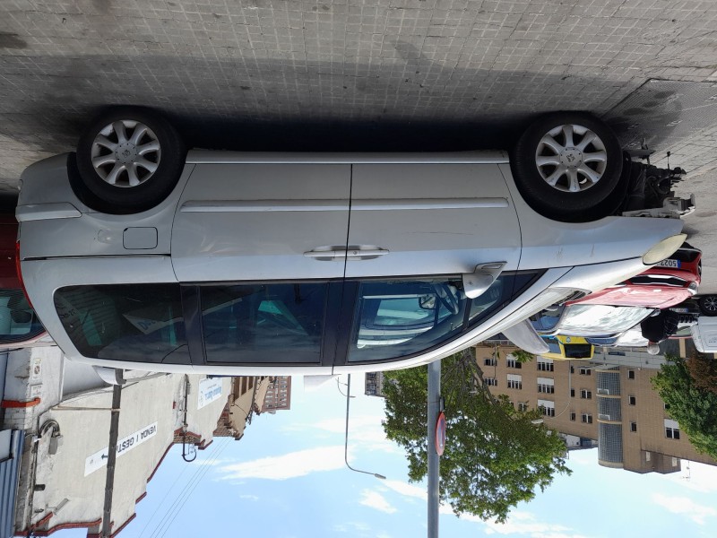 peugeot 807 (eb_) del año 2006