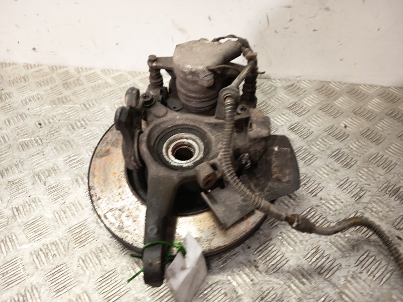 Recambio de mangueta delantera derecha para peugeot 407 sw (6e_, 6d_) 2.0 referencia OEM IAM 364780  