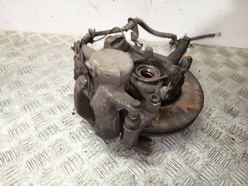 Recambio de mangueta delantera derecha para peugeot 407 sw (6e_, 6d_) 2.0 referencia OEM IAM 364780  