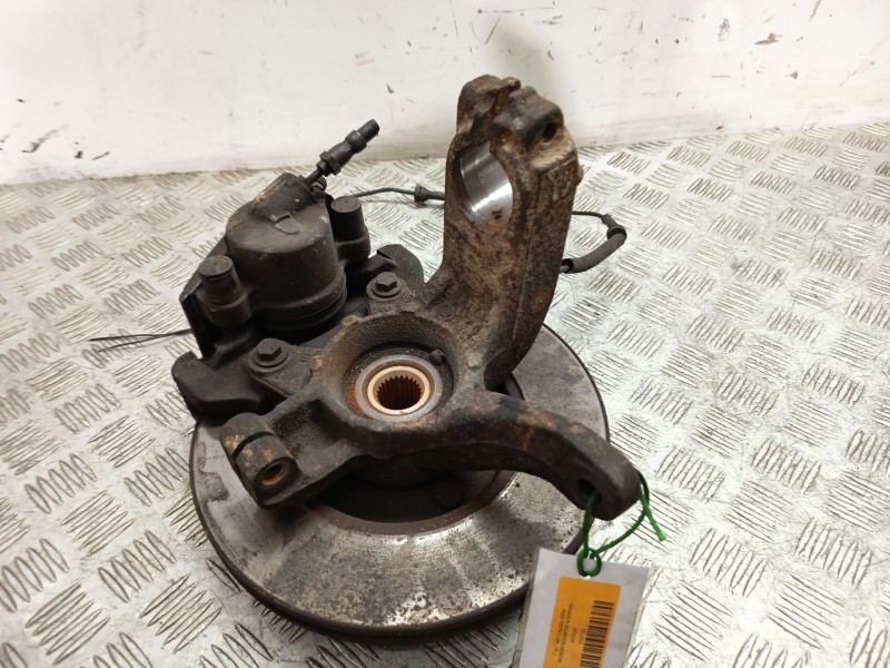 Recambio de mangueta delantera derecha para ford fiesta v (jh_, jd_) 1.3 referencia OEM IAM 1474306  